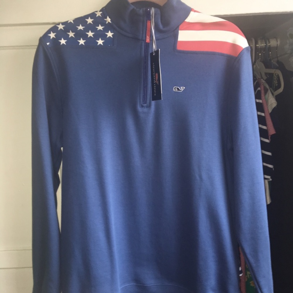 Vineyard vines half zip American flag